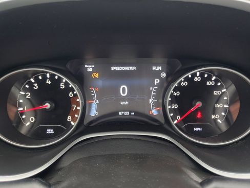 Used 2019 Jeep Compass Limited AWD/4WD image 8
