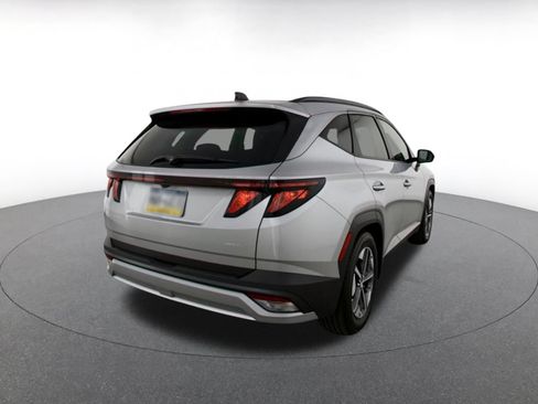 Used 2025 Hyundai Tucson SEL FWD image 11