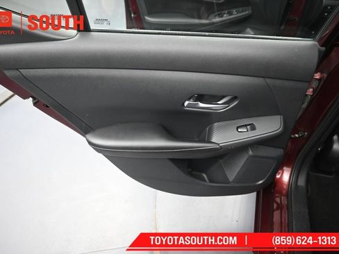 Used 2021 Nissan Sentra SV FWD image 24