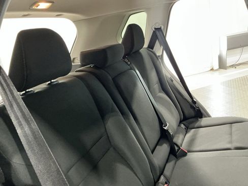 Used 2025 Nissan Rogue S image 20