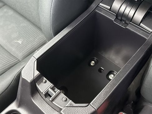 Used 2017 Toyota RAV4 LE w/ All Weather Liner Package image 37