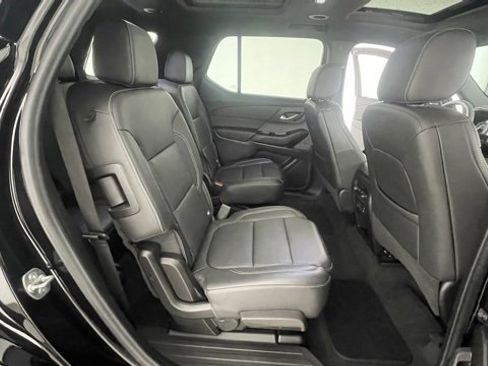 Used 2024 Chevrolet Traverse Limited LT image 49