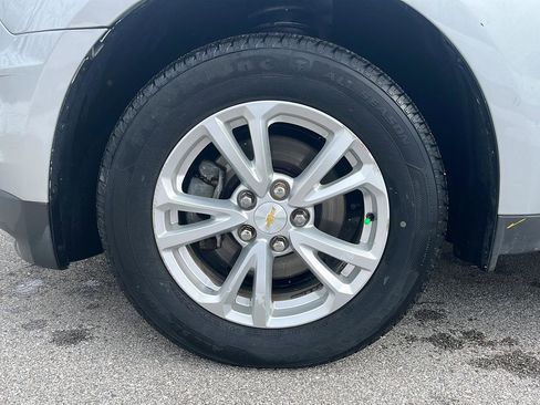 Used 2017 Chevrolet Equinox LS image 10