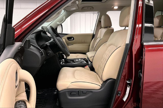 Used 2024 Nissan Armada Platinum w/ Captain's Chairs Package AWD/4WD image 25