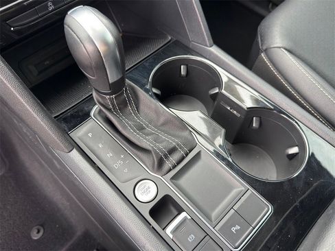 Used 2021 Volkswagen Atlas SEL w/ MDO Package (Bench Seat) image 16