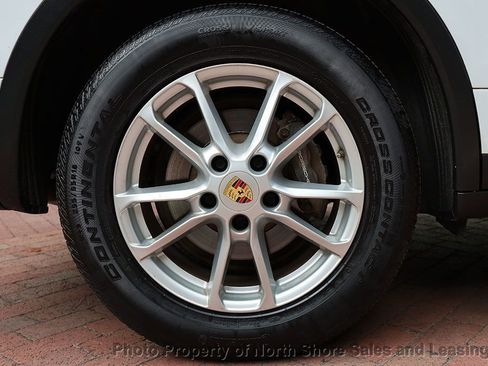 Used 2016 Porsche Cayenne image 55