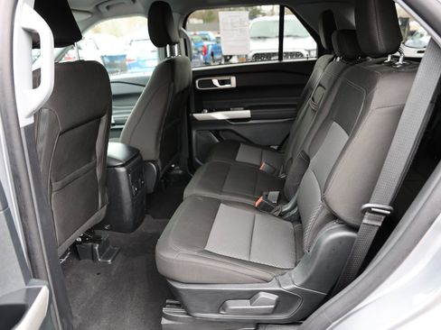 Certified 2023 Ford Explorer XLT image 23