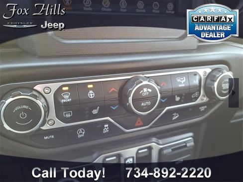 Used 2021 Jeep Wrangler Unlimited Sahara image 21