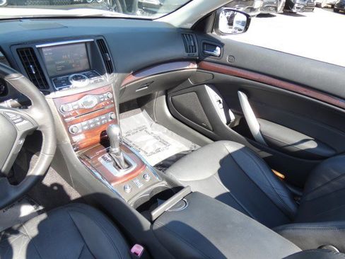 Used 2012 INFINITI G37 Convertible w/ Premium Pkg RWD image 21