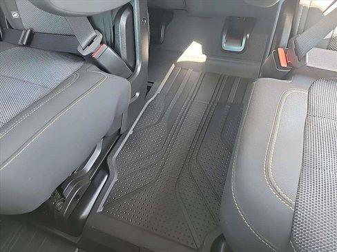 Used 2019 Chevrolet Traverse LT w/ LPO, Floor Liner Package AWD/4WD image 21