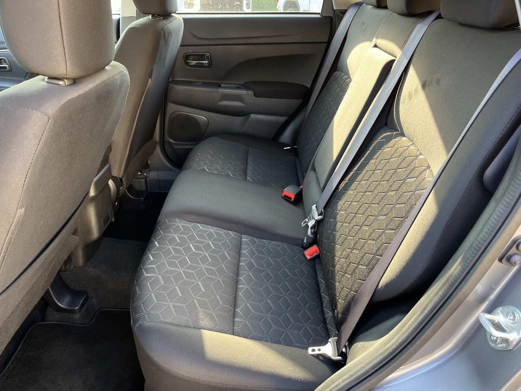 Used 2024 Mitsubishi Outlander Sport ES AWD/4WD image 18