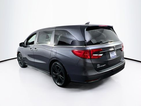 Used 2023 Honda Odyssey Touring image 7