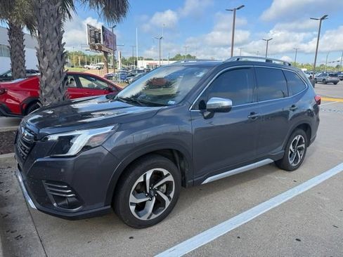 Used 2024 Subaru Forester Touring w/ Convenience Package AWD/4WD image 14