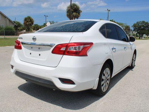 Used 2016 Nissan Sentra S FWD image 23