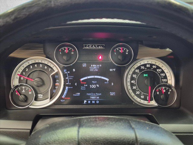 Used 2016 RAM 1500 Laramie RWD image 14