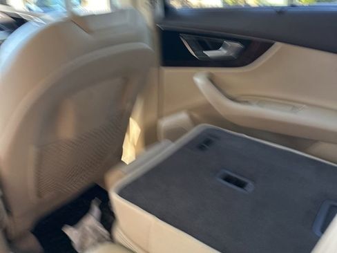 Used 2018 Audi Q7 3.0T Prestige w/ Prestige Package image 16