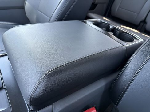 Used 2023 Ford F150 Lariat image 12