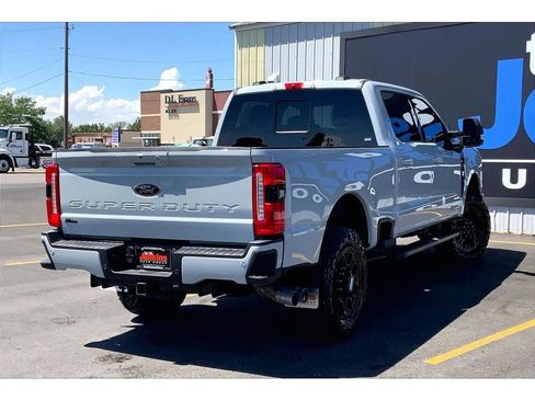 Used 2025 Ford F350 XLT w/ Black Appearance Package AWD/4WD image 15