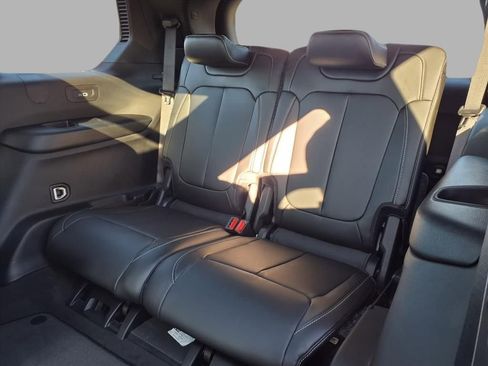 New 2025 Jeep Grand Cherokee L Limited AWD/4WD image 25