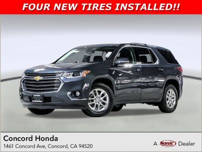 Used 2021 Chevrolet Traverse LT