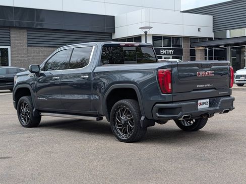 Used 2019 GMC Sierra 1500 Denali w/ Denali Ultimate Package AWD/4WD image 7