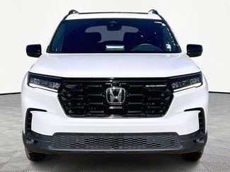 Used 2025 Honda Pilot Black Edition video 2