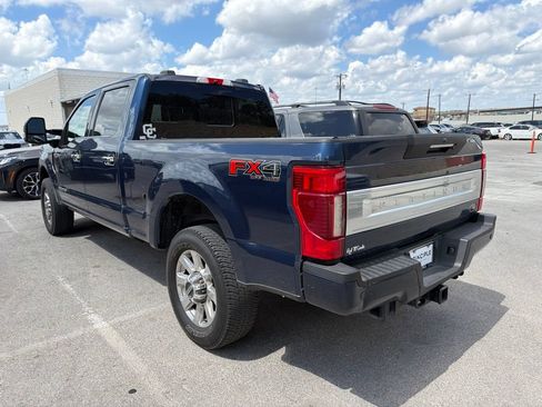 Used 2020 Ford F250 Platinum w/ FX4 Off-Road Package AWD/4WD image 3