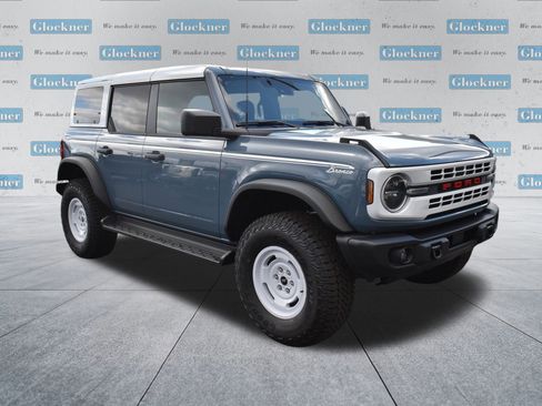 New 2025 Ford Bronco Heritage Edition image 3