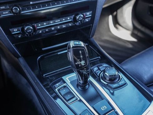 Used 2012 BMW ALPINA B7 image 30