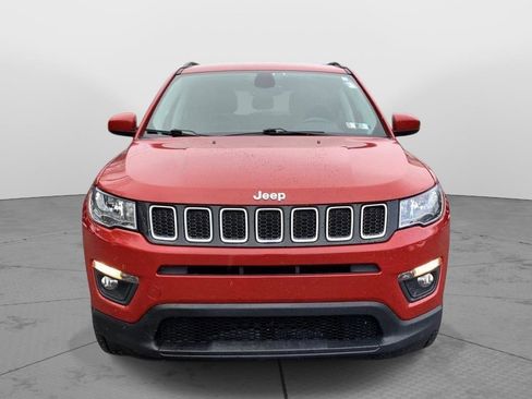Used 2018 Jeep Compass Latitude w/ Popular Equipment Group image 8