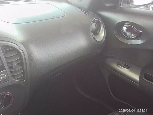 Used 2015 Nissan Juke S AWD/4WD image 11