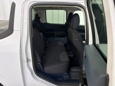 Used 2022 Ford Maverick XL FWD image 12