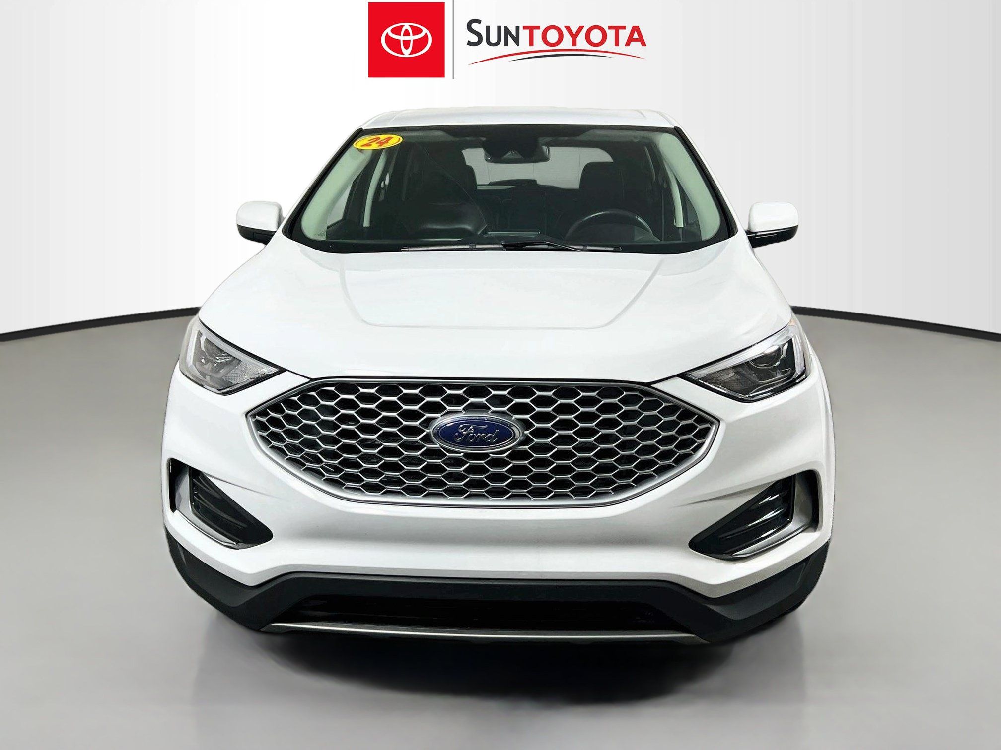 Used 2024 Ford Edge SEL AWD/4WD image 10