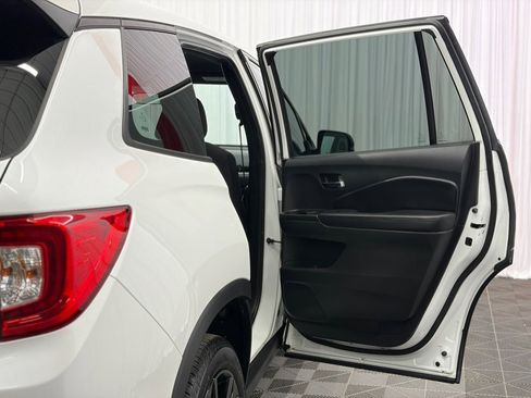 Used 2021 Honda Passport Sport image 17