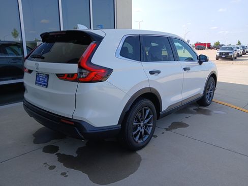 Used 2026 Honda CR-V EX-L image 7