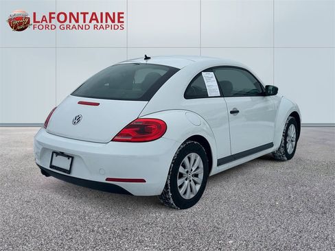 Used 2015 Volkswagen Beetle 1.8T image 7