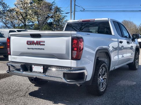 Used 2025 GMC Sierra 1500 Pro w/ Pro Value Package AWD/4WD image 8