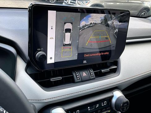 Used 2025 Toyota RAV4 Limited image 24