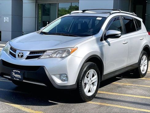 Used 2014 Toyota RAV4 XLE AWD/4WD image 15