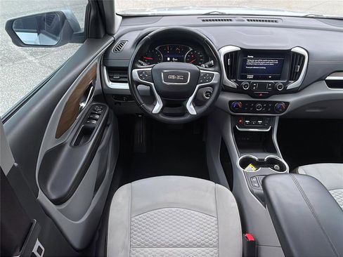 Used 2019 GMC Terrain SLE w/ Driver Convenience Package image 19