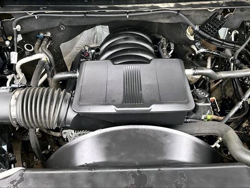 Used 2022 Chevrolet Silverado 2500 LT AWD/4WD image 32