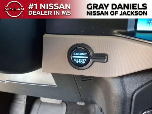 Used 2023 Ford Bronco Wildtrak AWD/4WD image 16