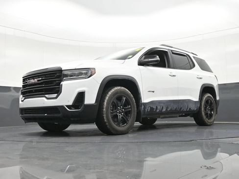 Used 2023 GMC Acadia AT4 w/ Technology Package AWD/4WD image 23