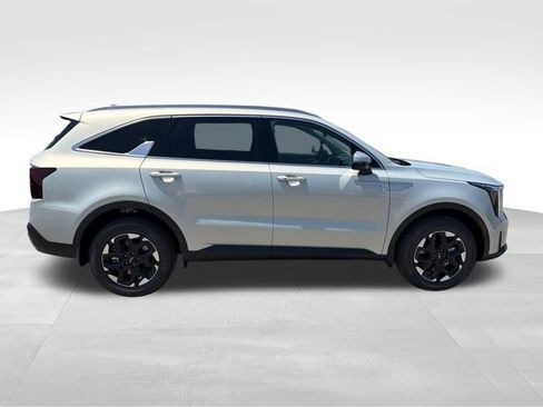 New 2026 Kia Sorento S AWD/4WD image 8