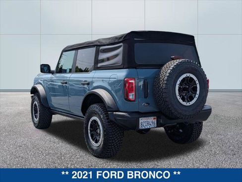Used 2021 Ford Bronco Black Diamond w/ Sasquatch Package image 3