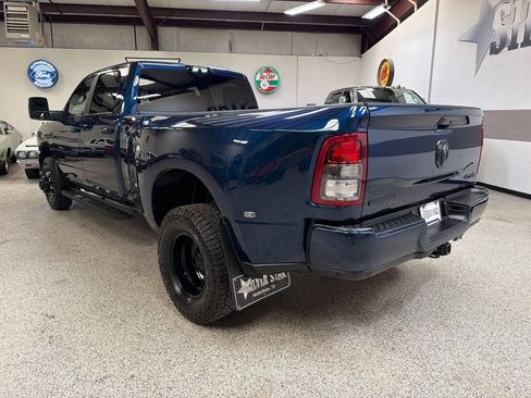 Used 2024 RAM 3500 Big Horn w/ Night Edition AWD/4WD image 5