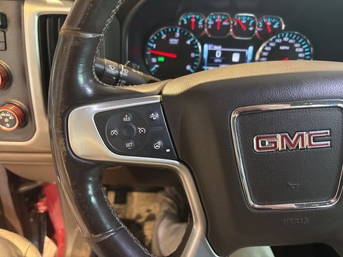 Used 2018 GMC Sierra 1500 SLT AWD/4WD image 32