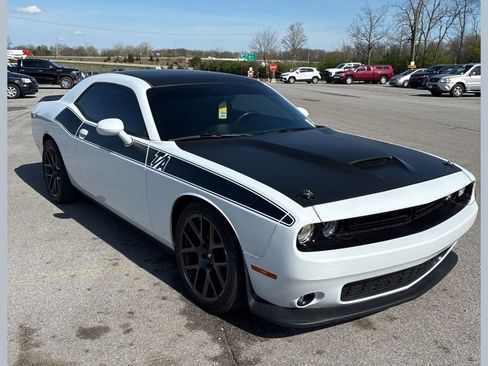 Used 2019 Dodge Challenger R/T w/ T/A Package RWD image 1