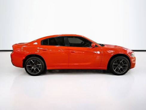 Used 2021 Dodge Charger SXT image 5