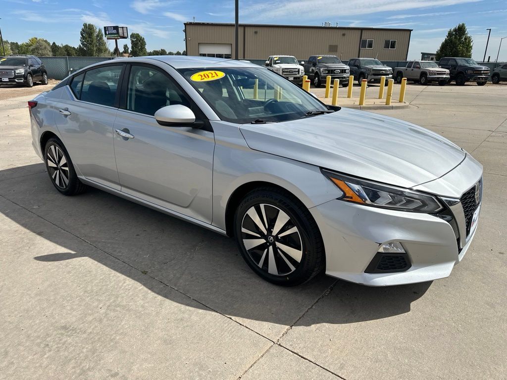 Used 2021 Nissan Altima 2.5 SV FWD image 32